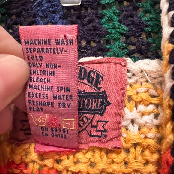 Vintage Cambridge Country Store Dry Goods multicolor rainbow knit sweater vest - Picture 9 of 10